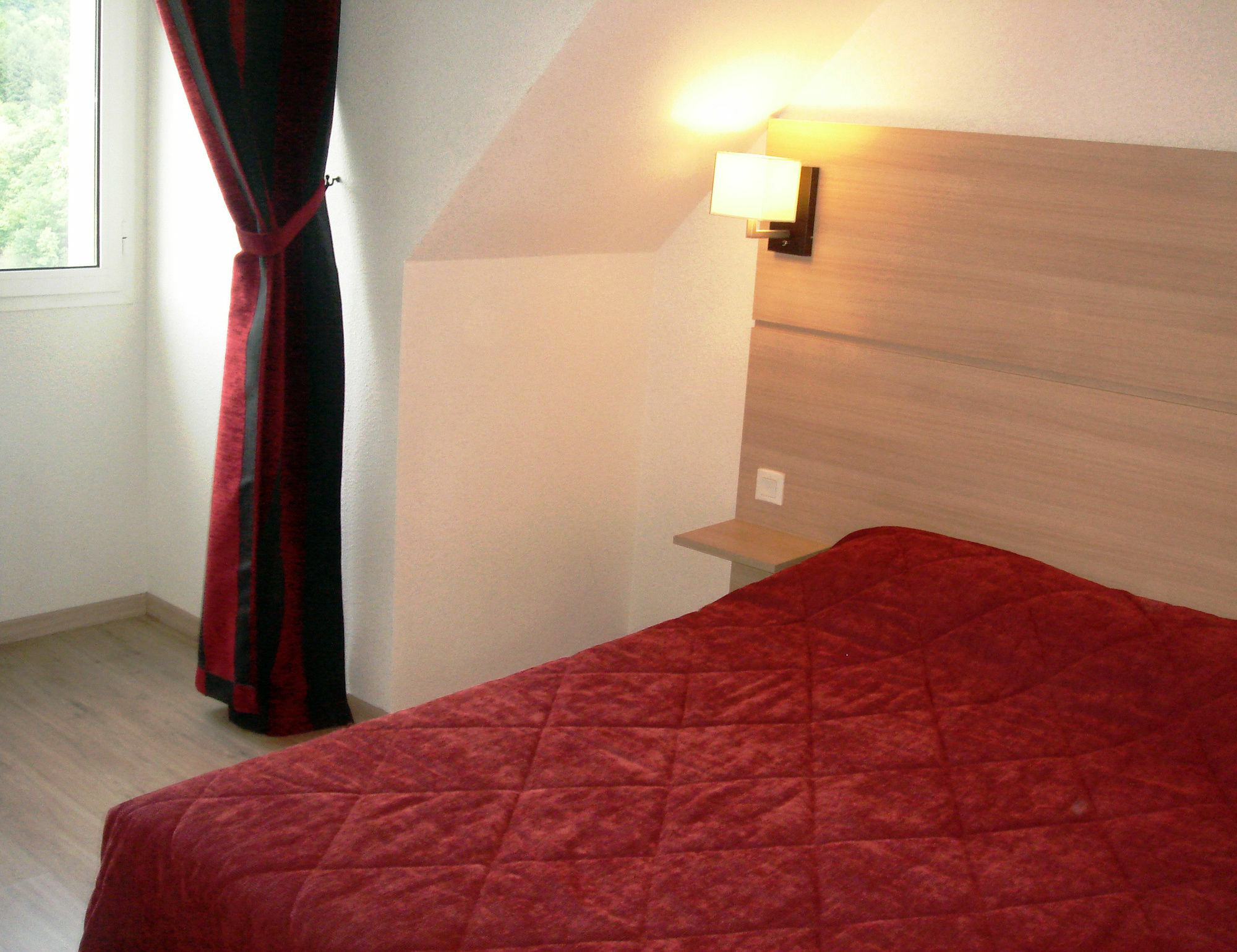 Residence Goelia Les Gorges De La Truyere Entraygues-sur-Truyere Luaran gambar